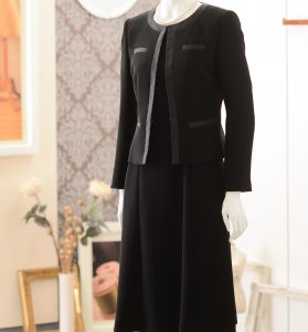 喪服